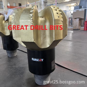 17 1/2" Matrix body PDC bit